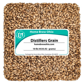 Briess Distillers Malt 2-Row grain closeup showing enzyme-rich barley