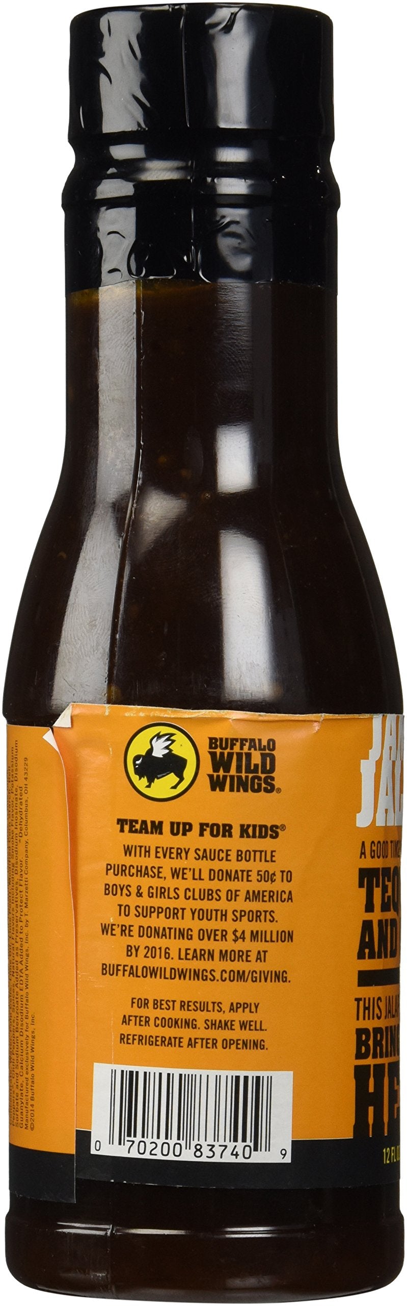 Buffalo Wild Wings Jammin Jalapeño sauce dipping dish for flavor boost