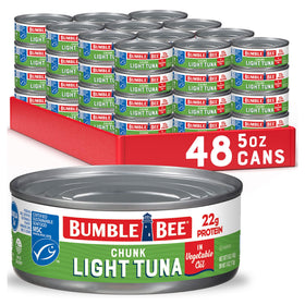 Bumble Bee Chunk Light Tuna in Oil can close-up highlighting flaky texture for easy meals