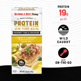 Bumble Bee Prime Tuna on the Run Kit crackers on the side, convenient crunch.