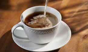 Includes 200 coffee stirrers for convenient mornings.