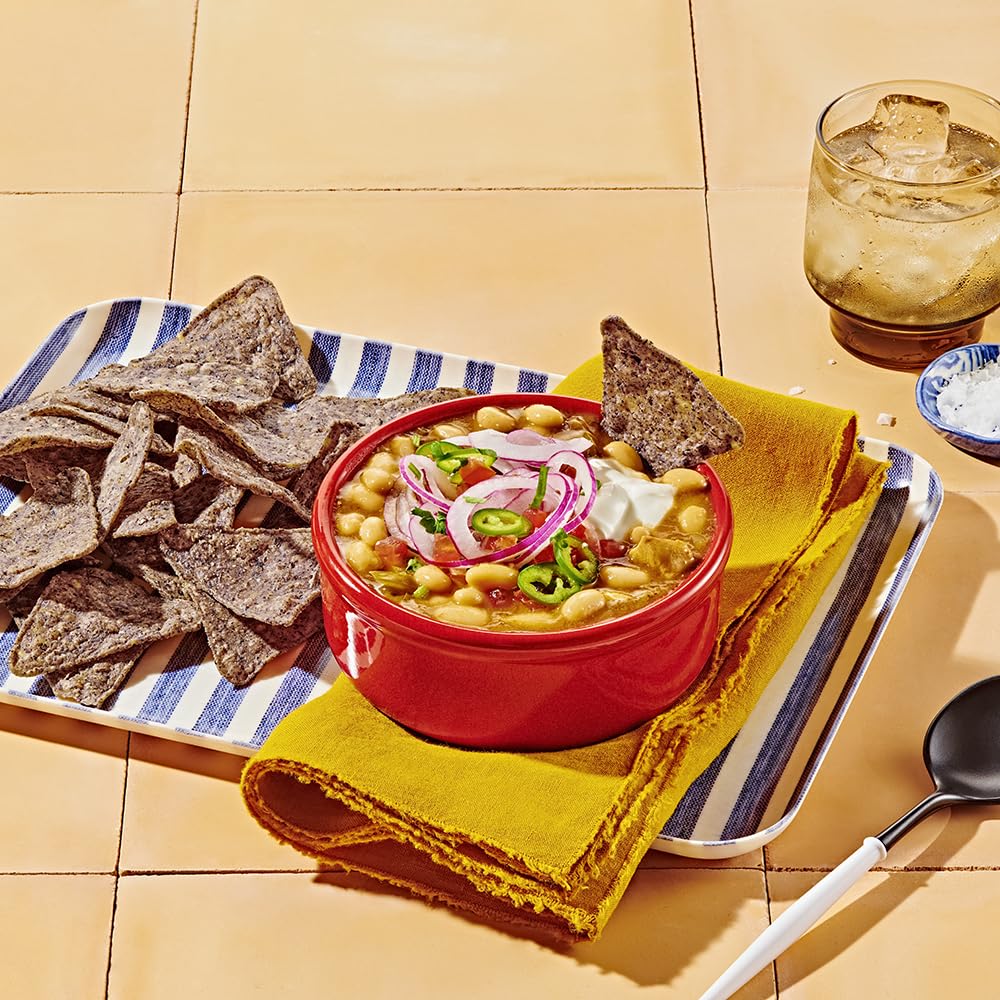 Bush's Best canned white chili beans pack shot for quick pantry meals