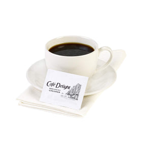 Cafe Delight non-dairy creamer dissolves easily in hot drinks.