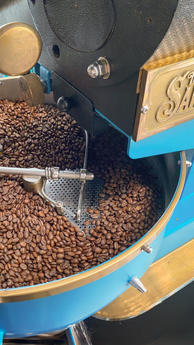 Cafe Quindio artisanal harvest with careful handpicking for consistency.