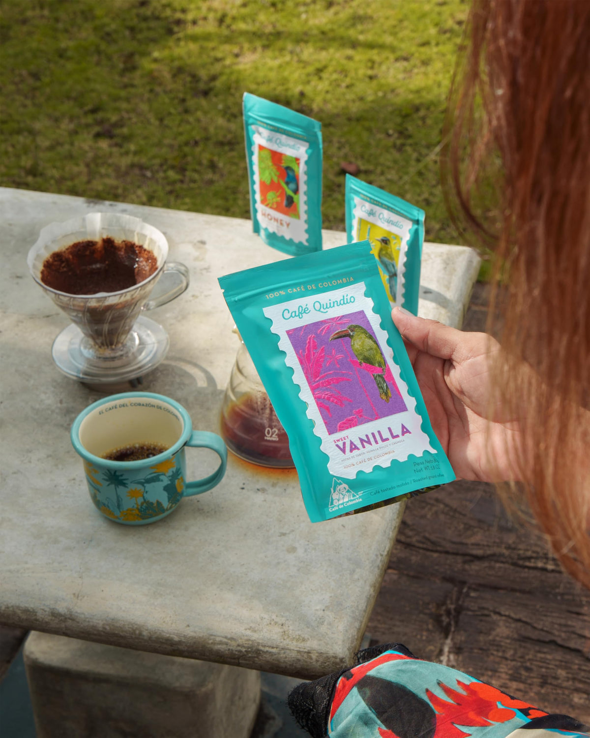 Cafe Quindio notes of chocolate and raw sugarcane in flavor profile.