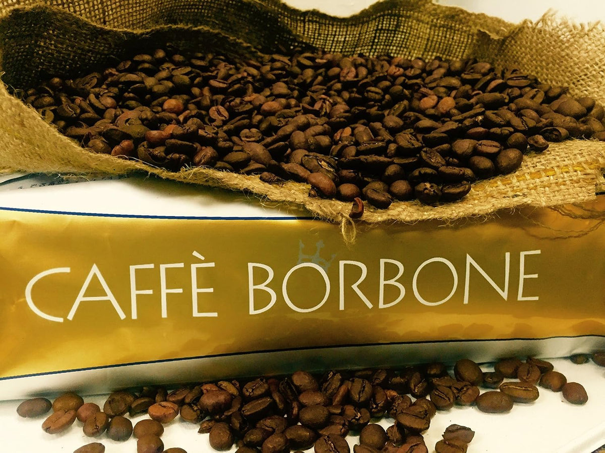 Caffè Borbone Miscela Oro crema shot showing velvety crema and bold flavor.