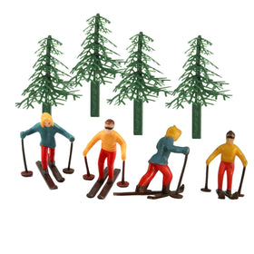 CakeSupplyShop Celebrations ski toppers with two male skiers for dynamic winter cake design