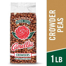 Camellia Brand Crowder Peas in cup for measured meal prep.