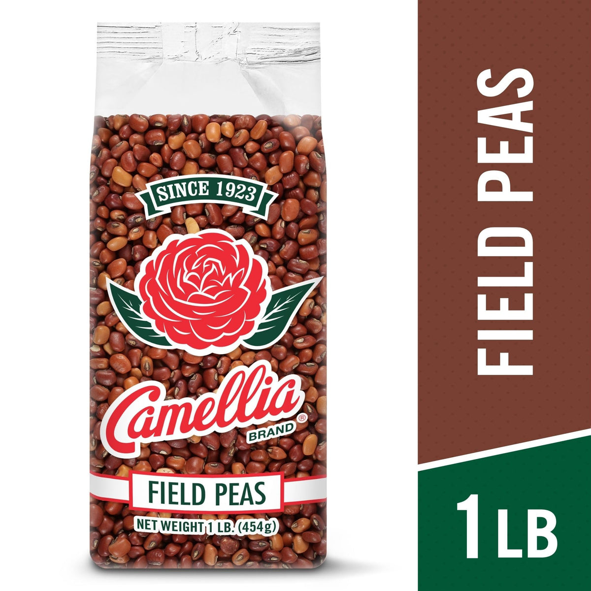 Camellia Brand dried field peas cooking in a pot for a rich, earthy dish.