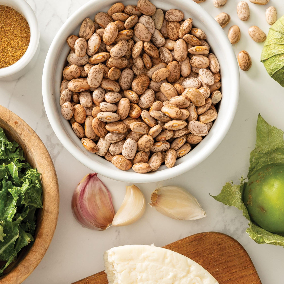 Camellia Brand beans in pot with herbs, highlighting protein and fiber