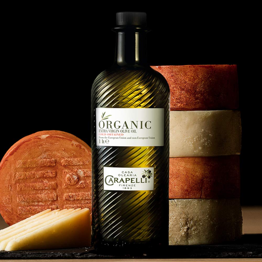 Close-up of Carapelli Organic EVOO label highlighting organic farming.