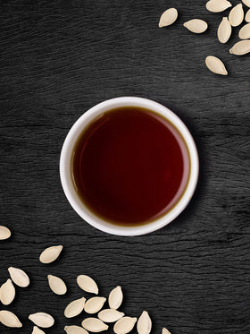 Carlyle Pumpkin Seed Oil storage image reminds to keep in a cool place.