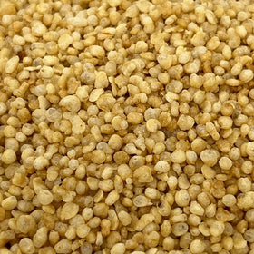 CEREAUSLY Quinoa Crispies yogurt topping close-up with airy quinoa crunch.