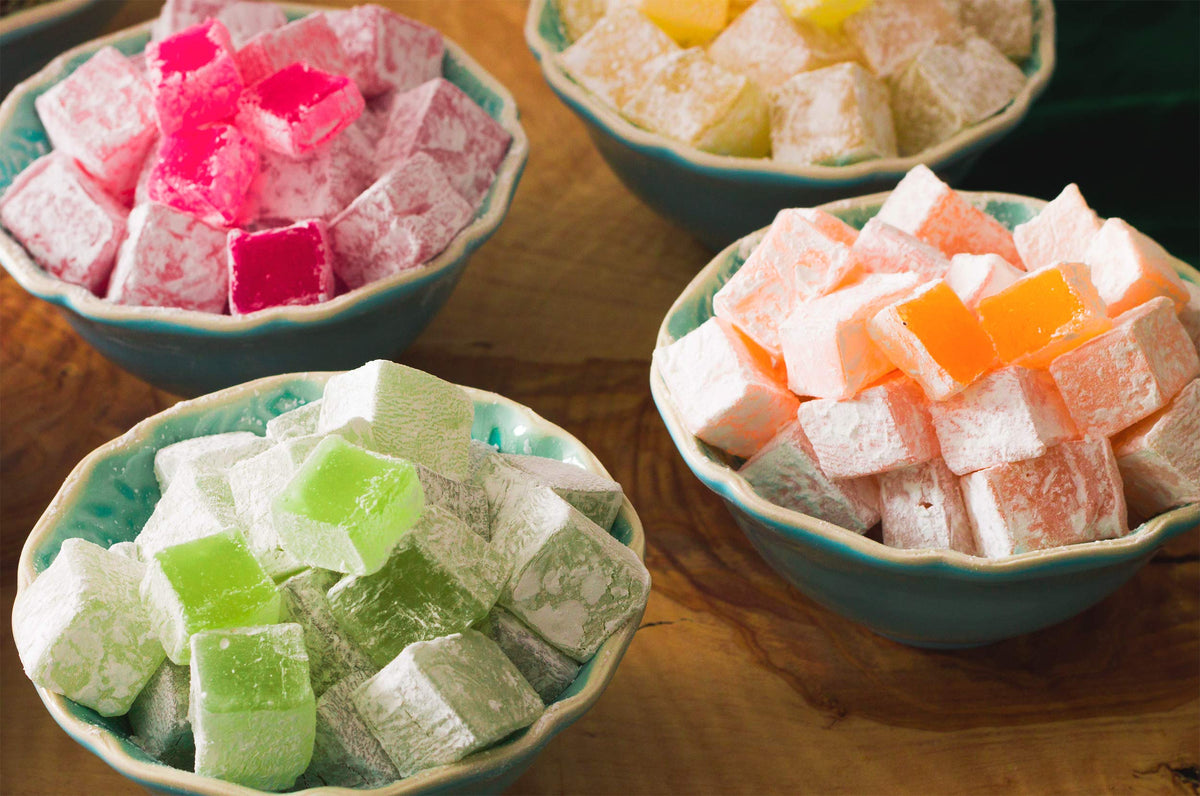 Çerez Pazarı bite-size coated delights ideal for sharing with guests.