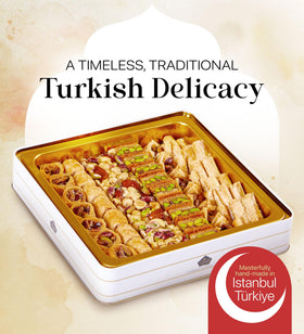 Cerez Pazari Kadaifi Pistachio demonstrates delicate threads and crunchy pistachios, perfect for tea-time treats.