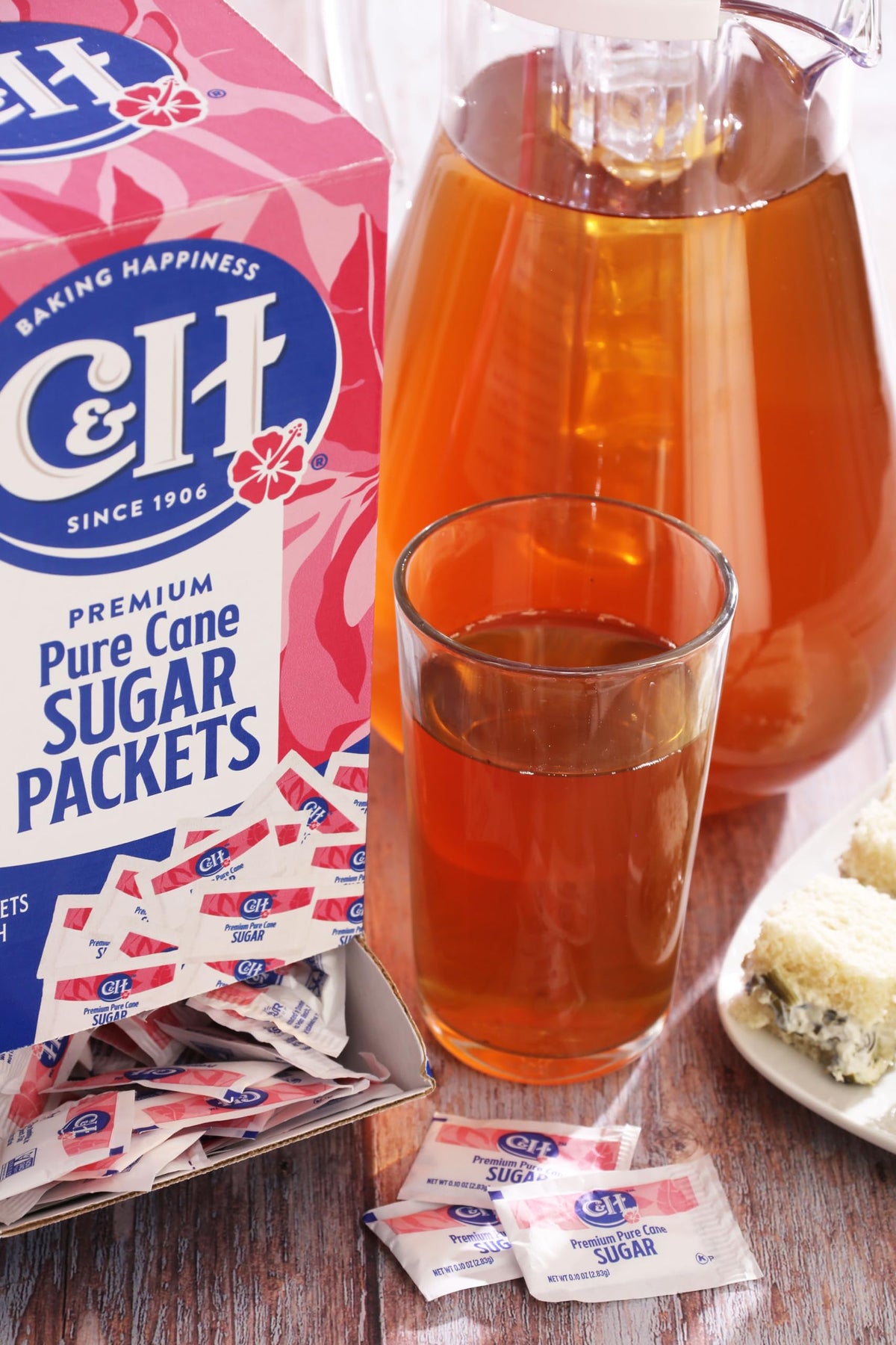 C&H sugar packets ready-to-use for cafe or home beverages