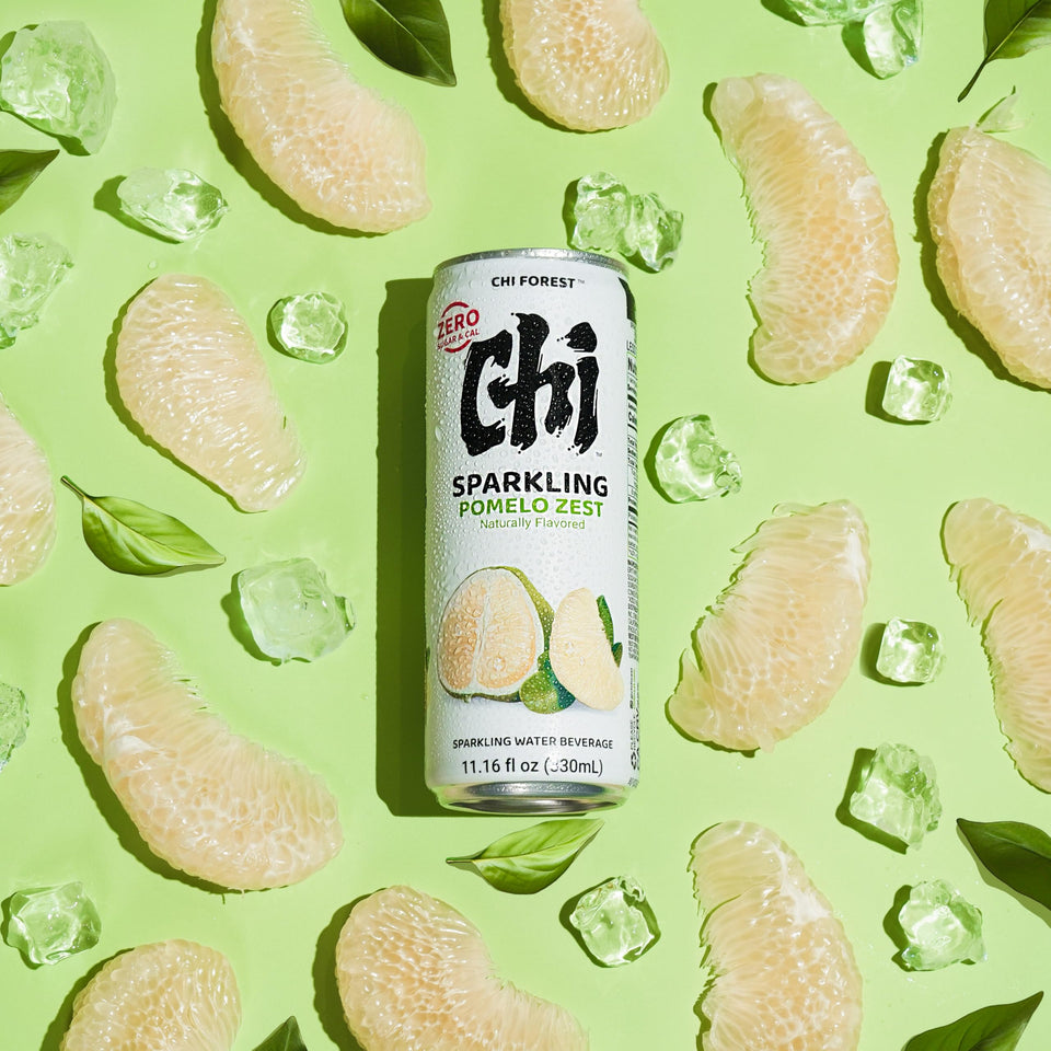 CHI FOREST Pomelo Sparkling Water can with bright fizz for a refreshing sip.