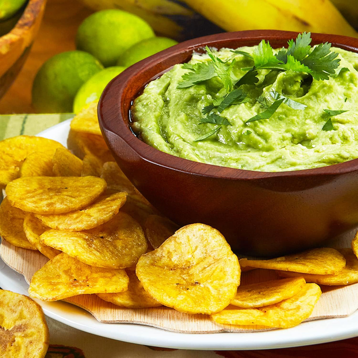 Chifles plantain chips texture close-up highlighting a satisfying crunch ideal for dips.