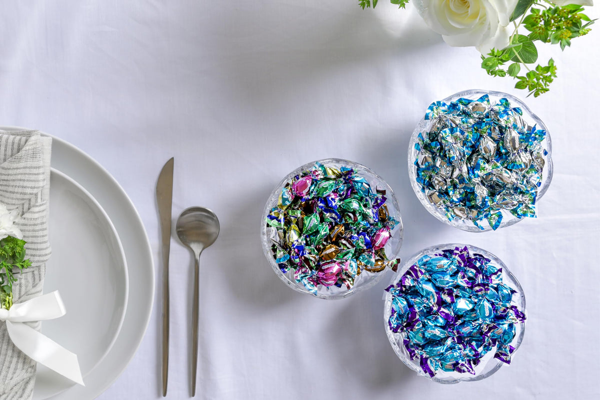 Chipurnoi Glitterati Deluxe Mints make a stylish gift or favor.