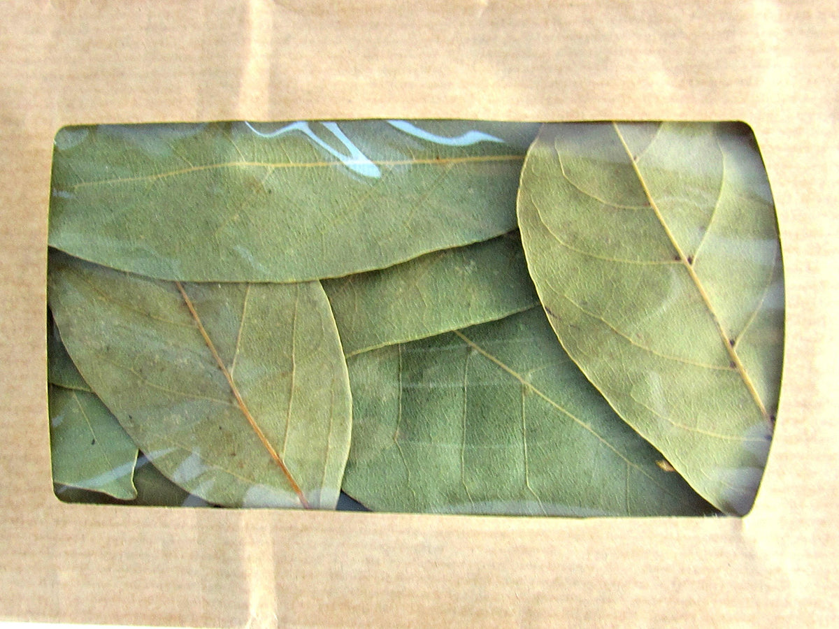 Chiron Kentavros bay laurel leaves aroma elevates sauces and pulses.