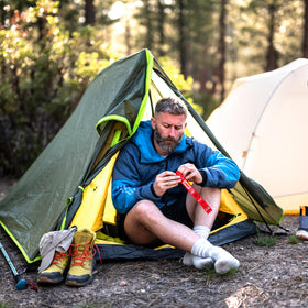Chomps 10g protein nutrition panel emphasizes a high-protein snack.