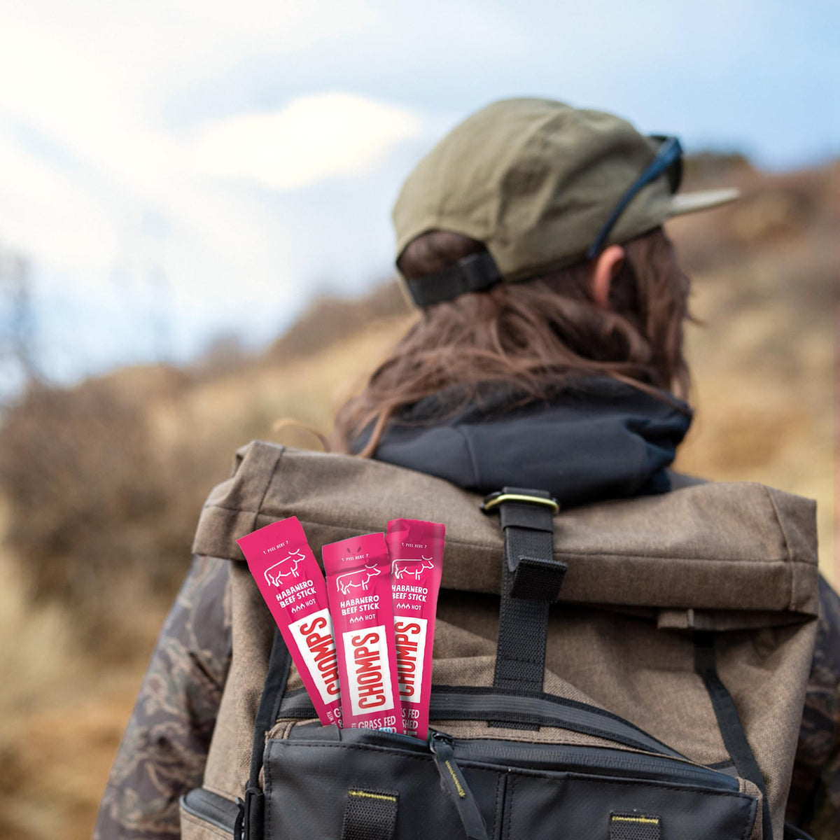 Chomps Spicy Habanero jerky stick aroma, peppery flavor notes.