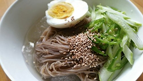 Choung Soo Mul Naengmyeon noodles close-up showing chewy texture for cold meals
