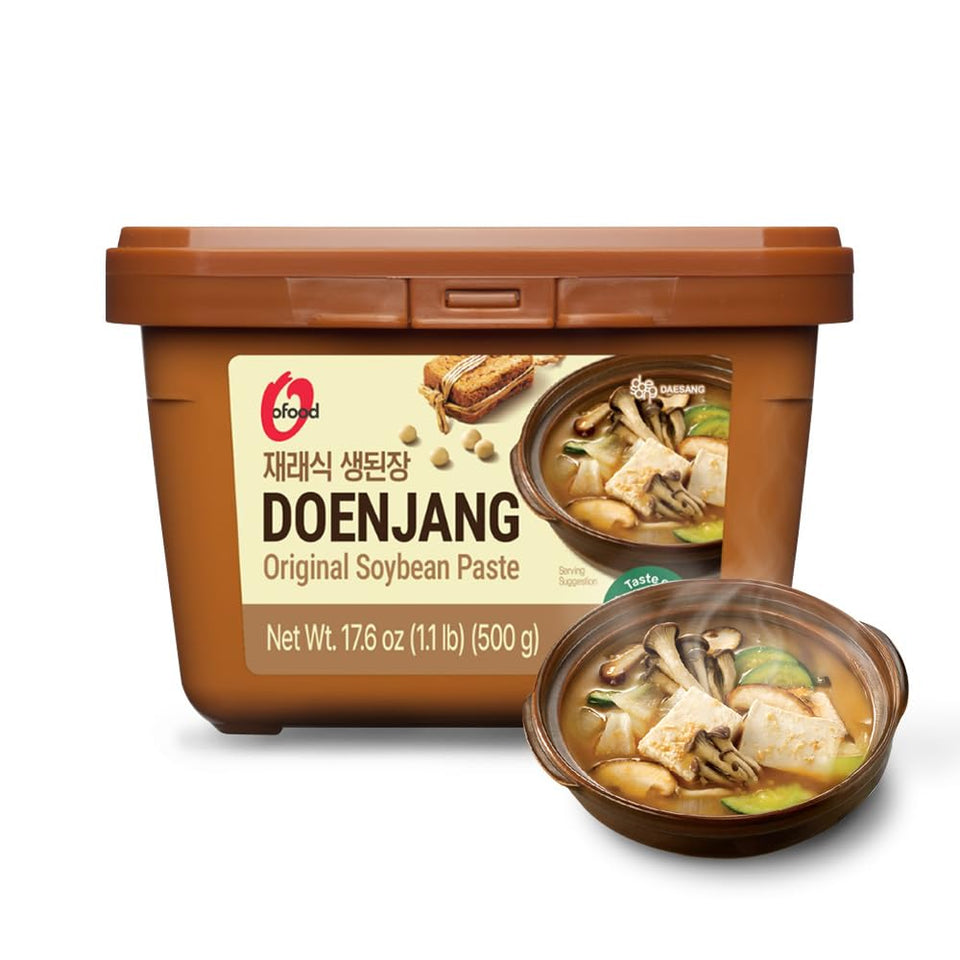 Chung Jung One Doenjang jar front view, premium paste for soups and stews