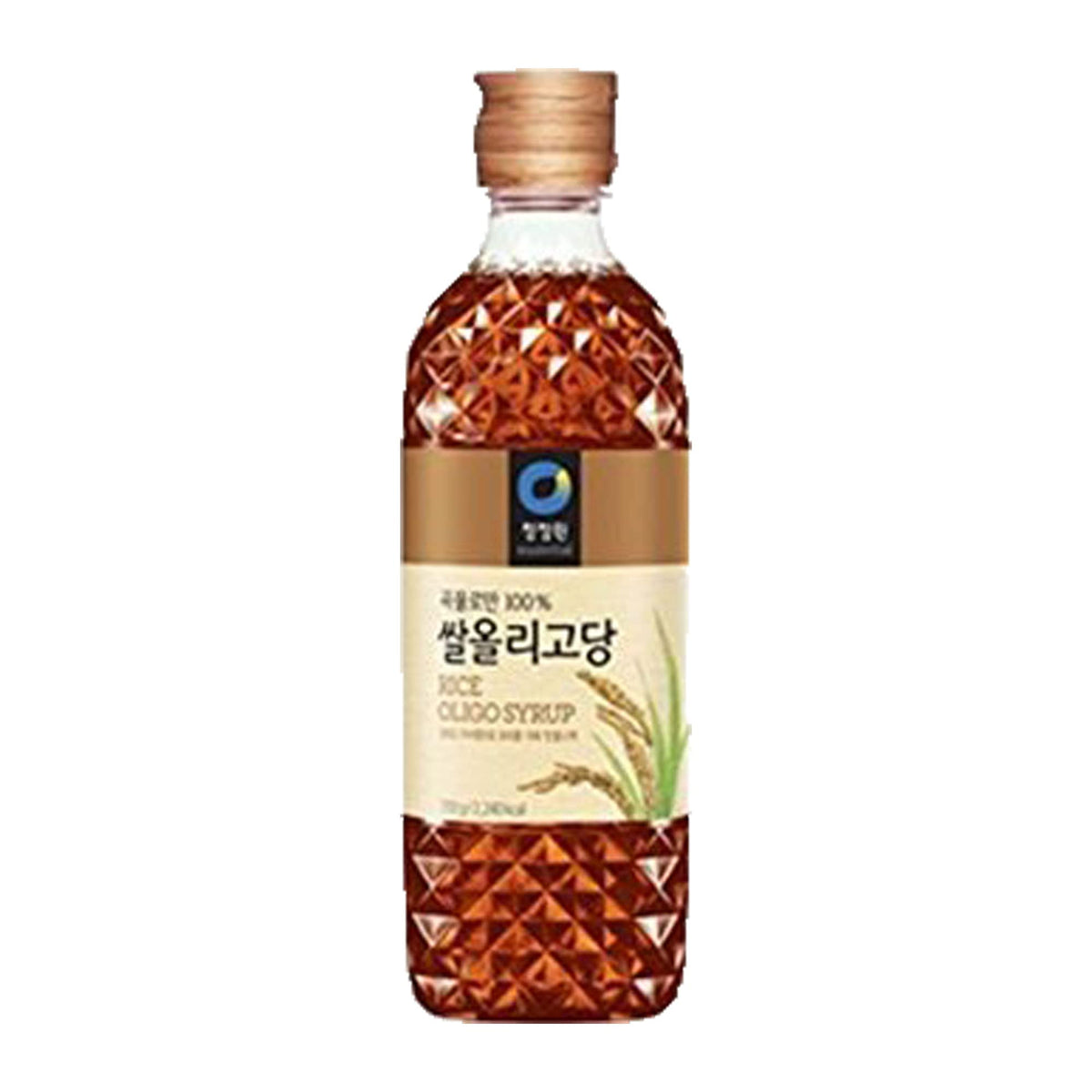 Chung Jung One Essential oligo rice syrup bottle adds gluten-free sweetness to cooking.