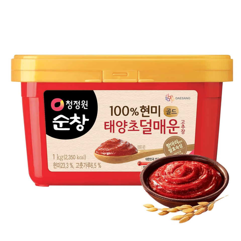 Chung Jung One O’Food gochujang mild 1kg jar ready for versatile cooking.