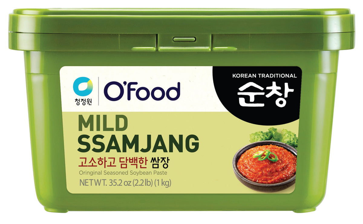 Chung Jung One O'Food Ssamjang jar label shows bold, savory flavor for wraps and dipping.