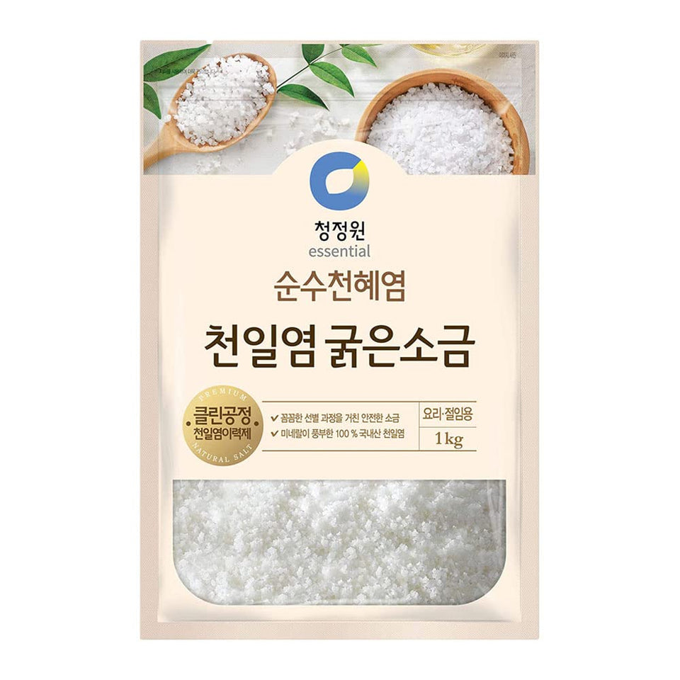 Chung Jung One Sinan Island sea salt crystals ideal for kimchi brine and mineral depth