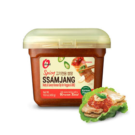 Chung Jung One Ssamjang Spicy bottle close-up highlighting bold Korean flavor.