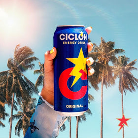 Ciclon Original Energy Drink pasteurized label signals premium, preservative-free energy boost.