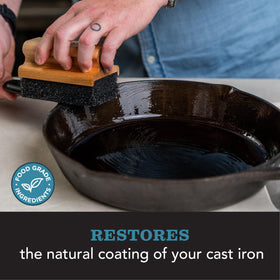 CLARK'S Cast Iron Oil label close-up highlighting vegan coconut oil.