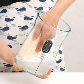 Coco Bird Pro jar with wide mouth eases feeding and mixing.