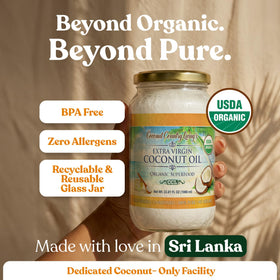 Coconut Country Living oil for pets to achieve a shiny coat and soothe itching.