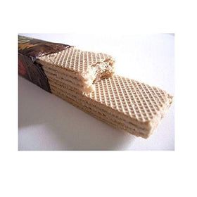 Cocosette Nestle wafer layers close-up shows light, crunchy texture.