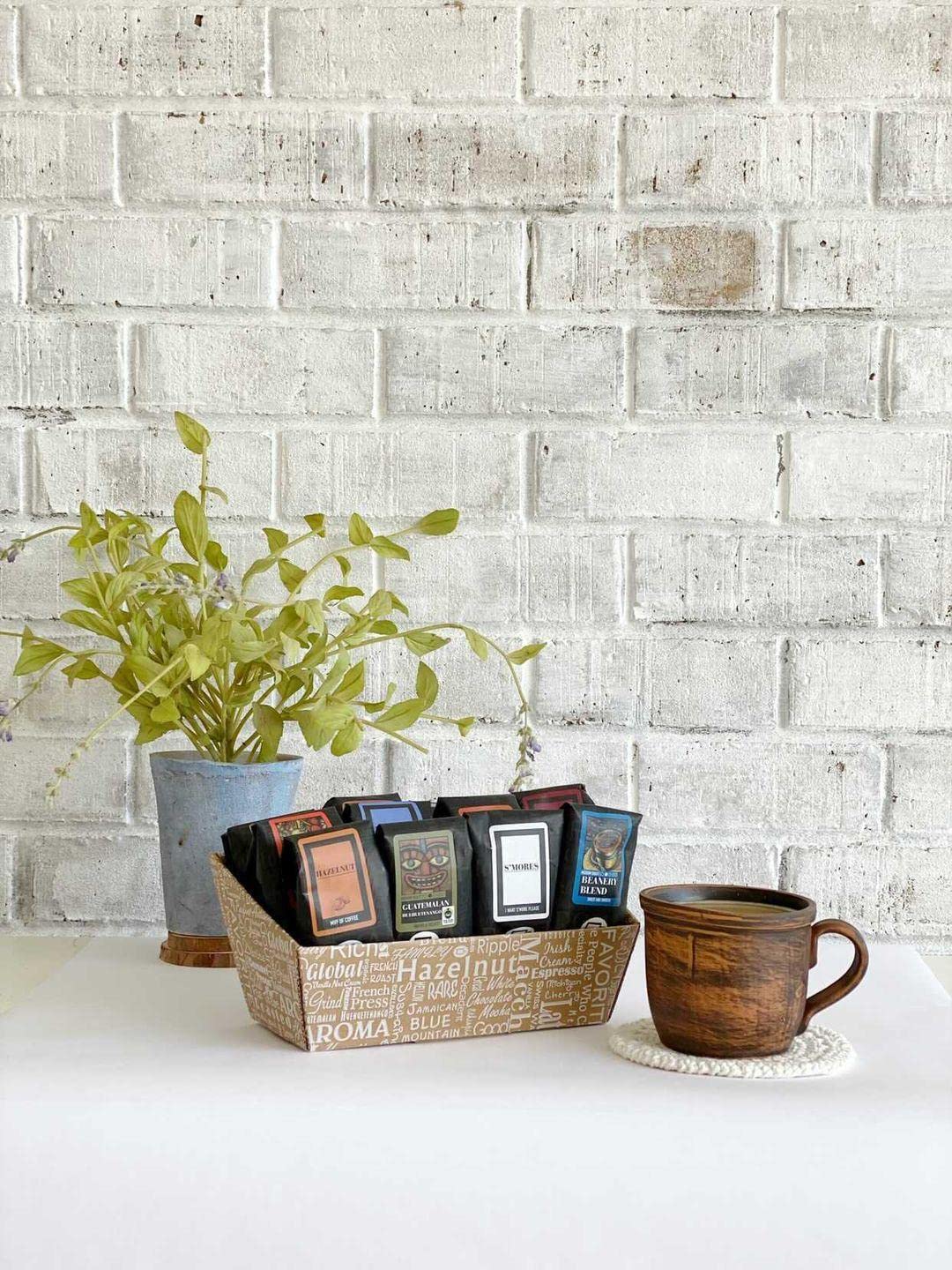 Coffee Beanery personalized note option adds a thoughtful touch.