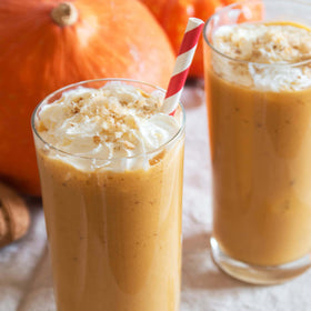 Cold beverage featuring DaVinci Gourmet sugar-free pumpkin pie syrup