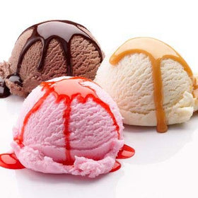 Cold Stone Creamery dessert plate with sauces ready for tasting