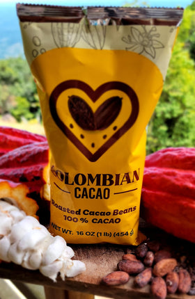 Colombian Cacao hot drink pour demonstrates easy preparation of cocoa beverages.