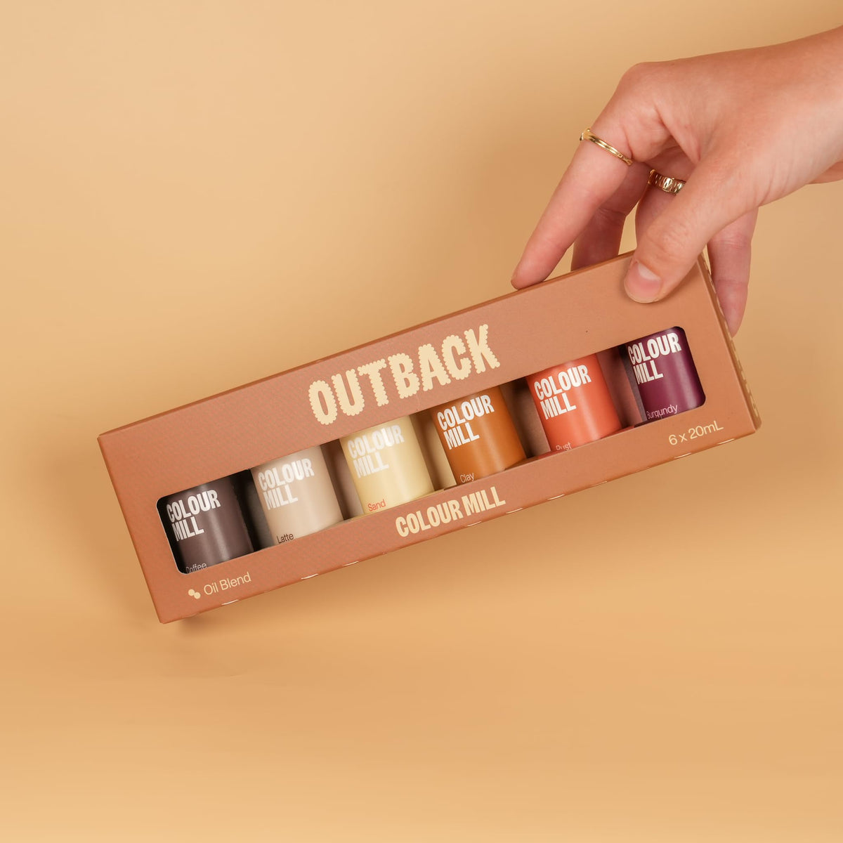 Colour Mill oil-based color demonstrates color dispersion for vibrant finishes in desserts.