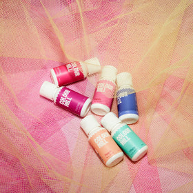 Colour Mill violet fondant colorant for clean, consistent coverage