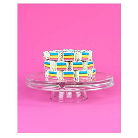 Packaging shot of Cookies United Cakebites emphasizing freshness.