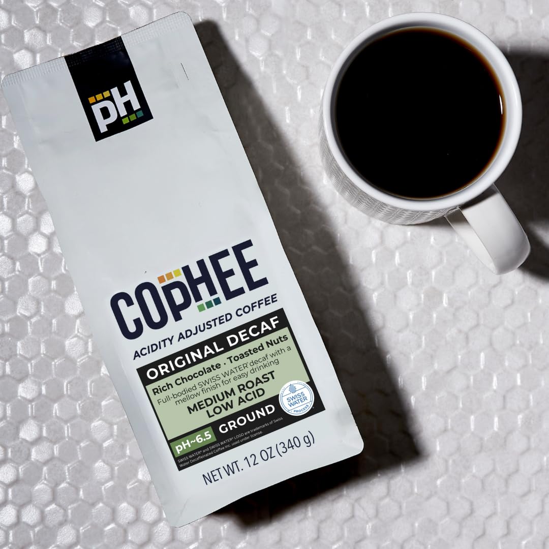 CopHEE teeth-friendly coffee pour highlighting enamel-friendly acidity.