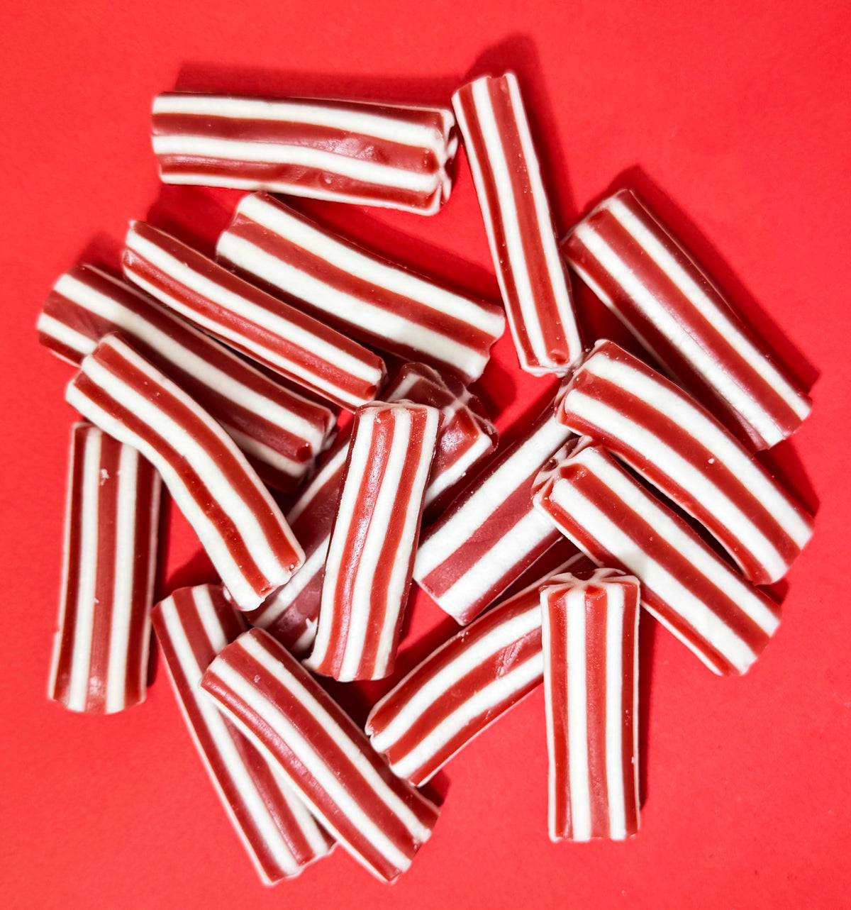Crait non-GMO licorice bites—premium ingredients for healthier snacking.