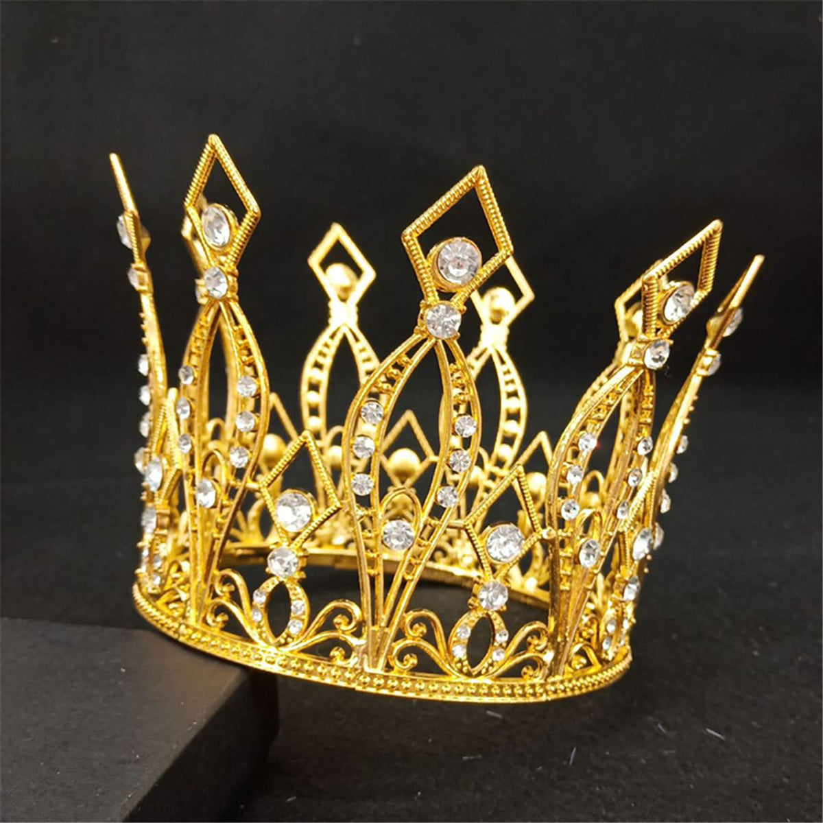 Creaides princess cake top design ideal for birthday party decorative flair