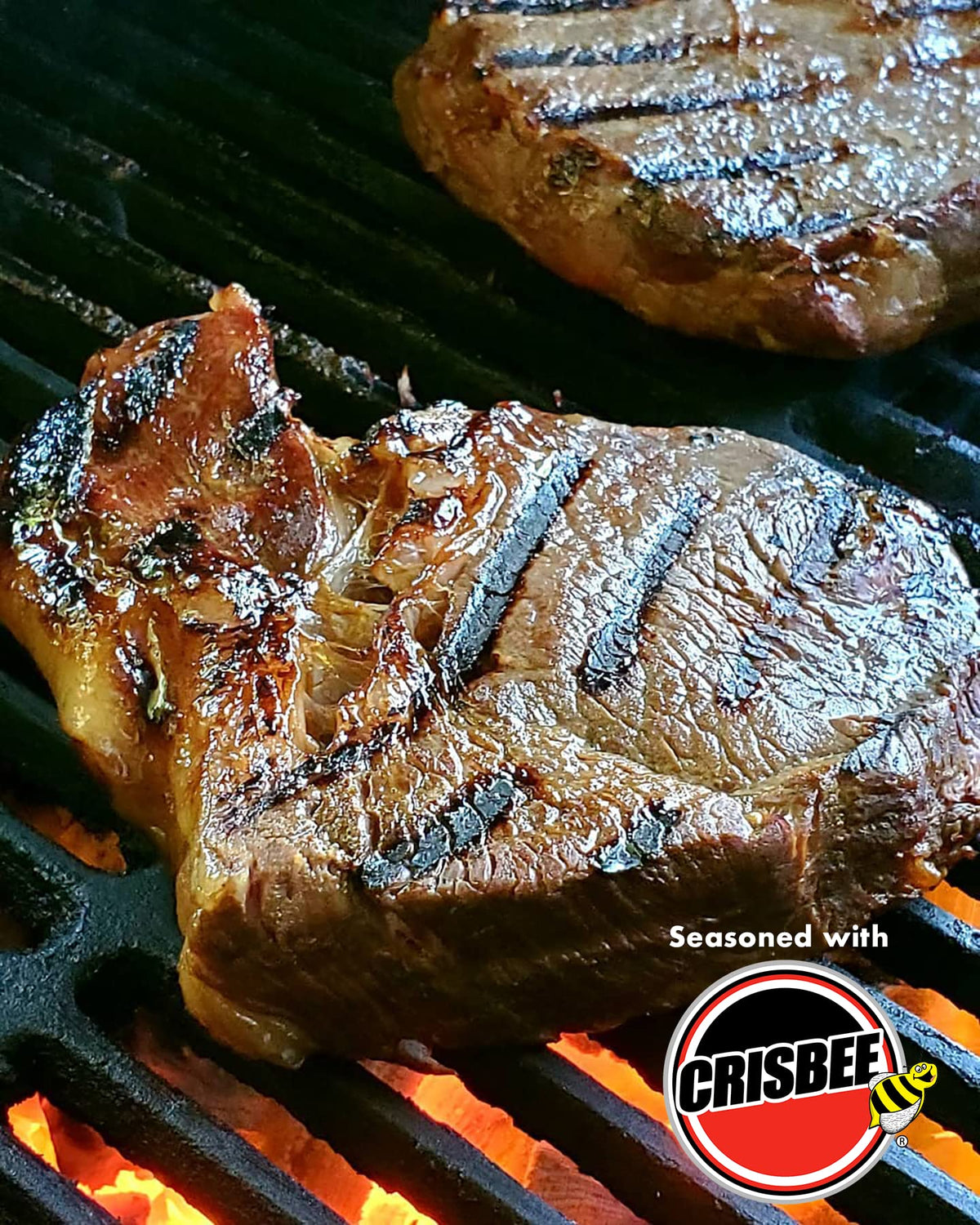 Crisbee Cream Iron protects cookware for daily maintenance and care.