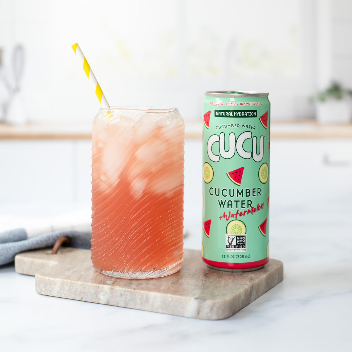 CUCU juice texture close-up reveals natural clarity and light sweetness.